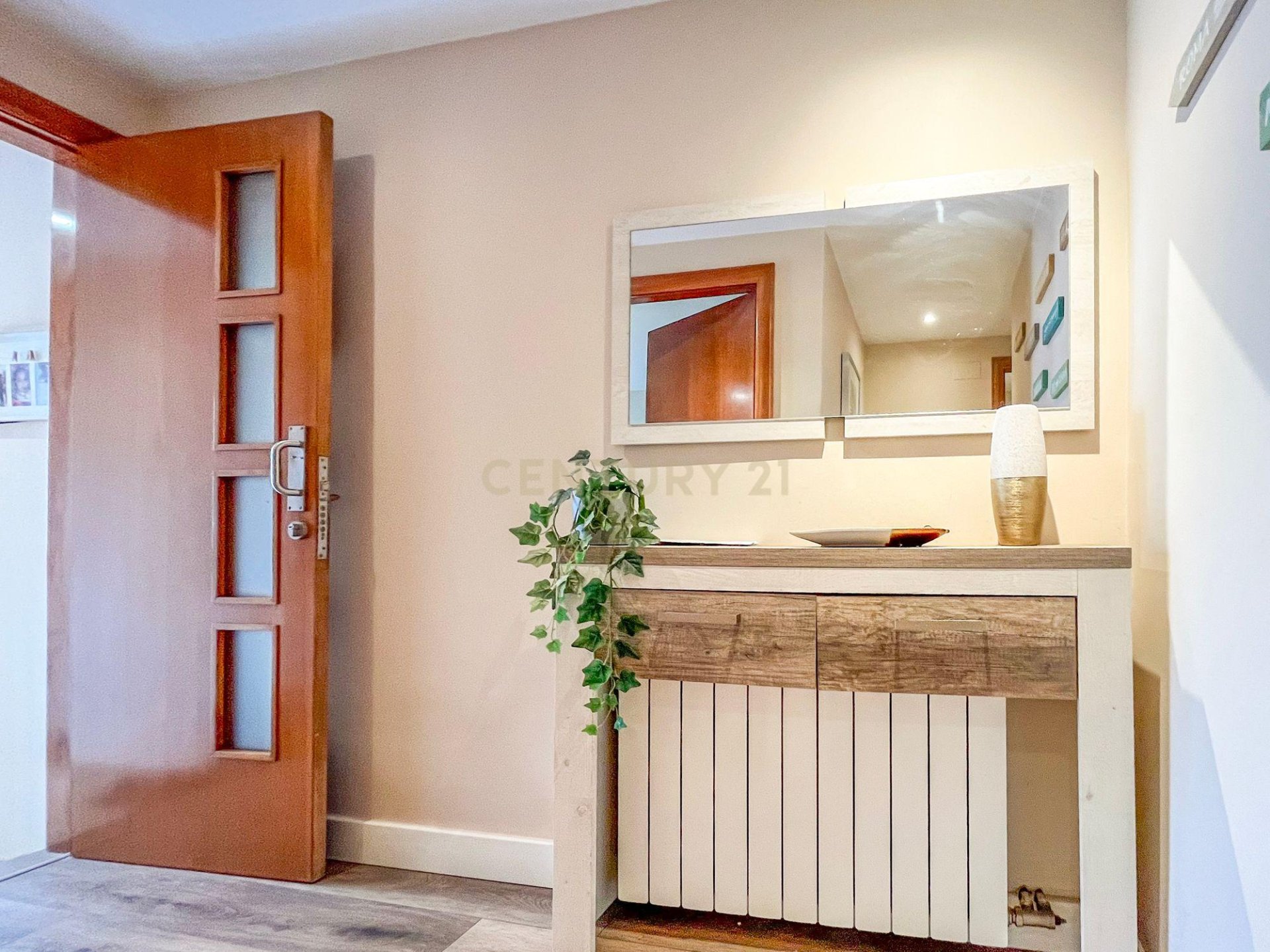 Dzīvoklis Mataro, Barcelona, Spānijā 2 istabas, 130 m2 Nr. 173976