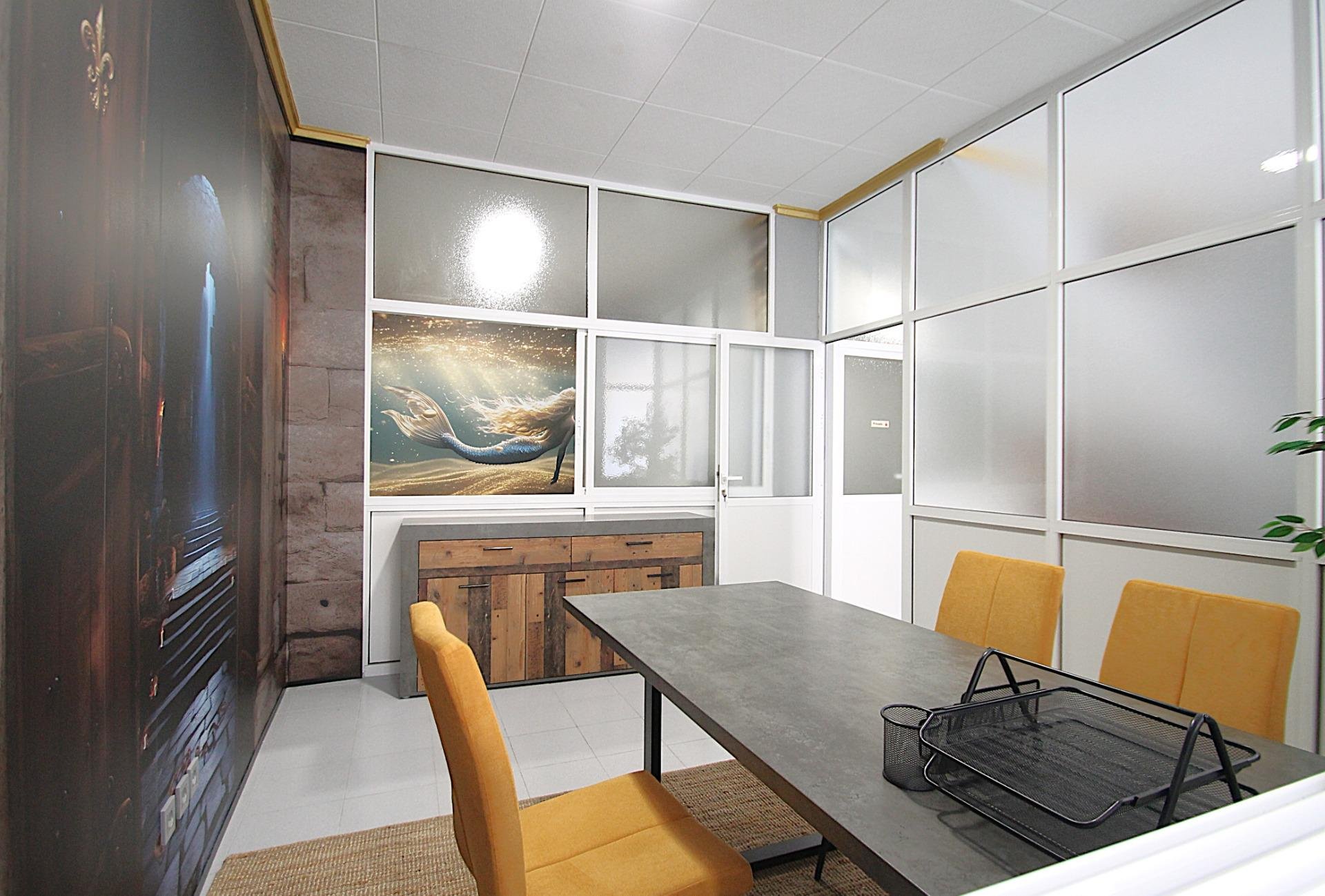 Liikekiinteistö Torrevieja, Alicante, Espanja 3 makuuhuonetta, 105 m2 No. 144342