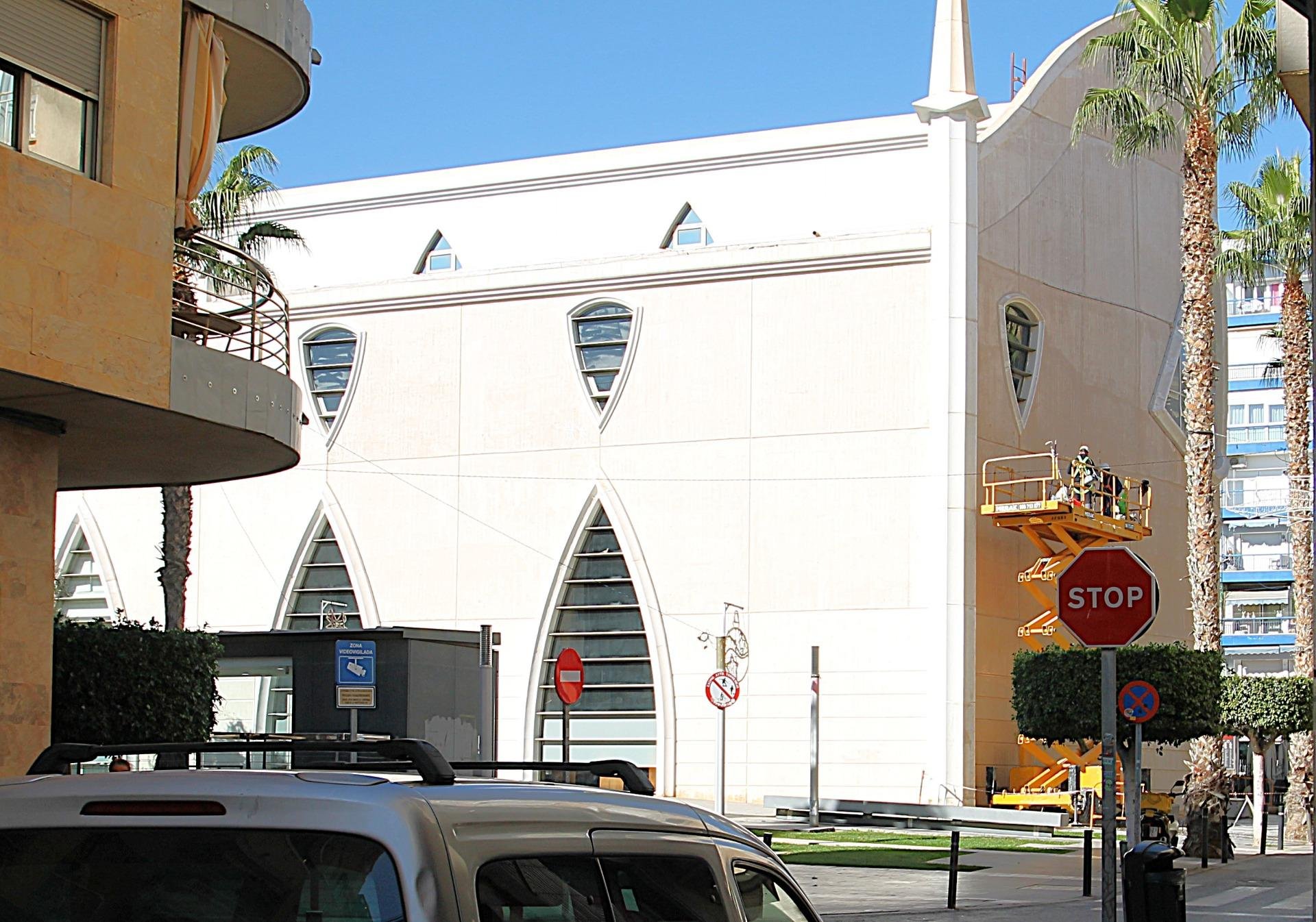 Liikekiinteistö Torrevieja, Alicante, Espanja 3 makuuhuonetta, 105 m2 No. 144342