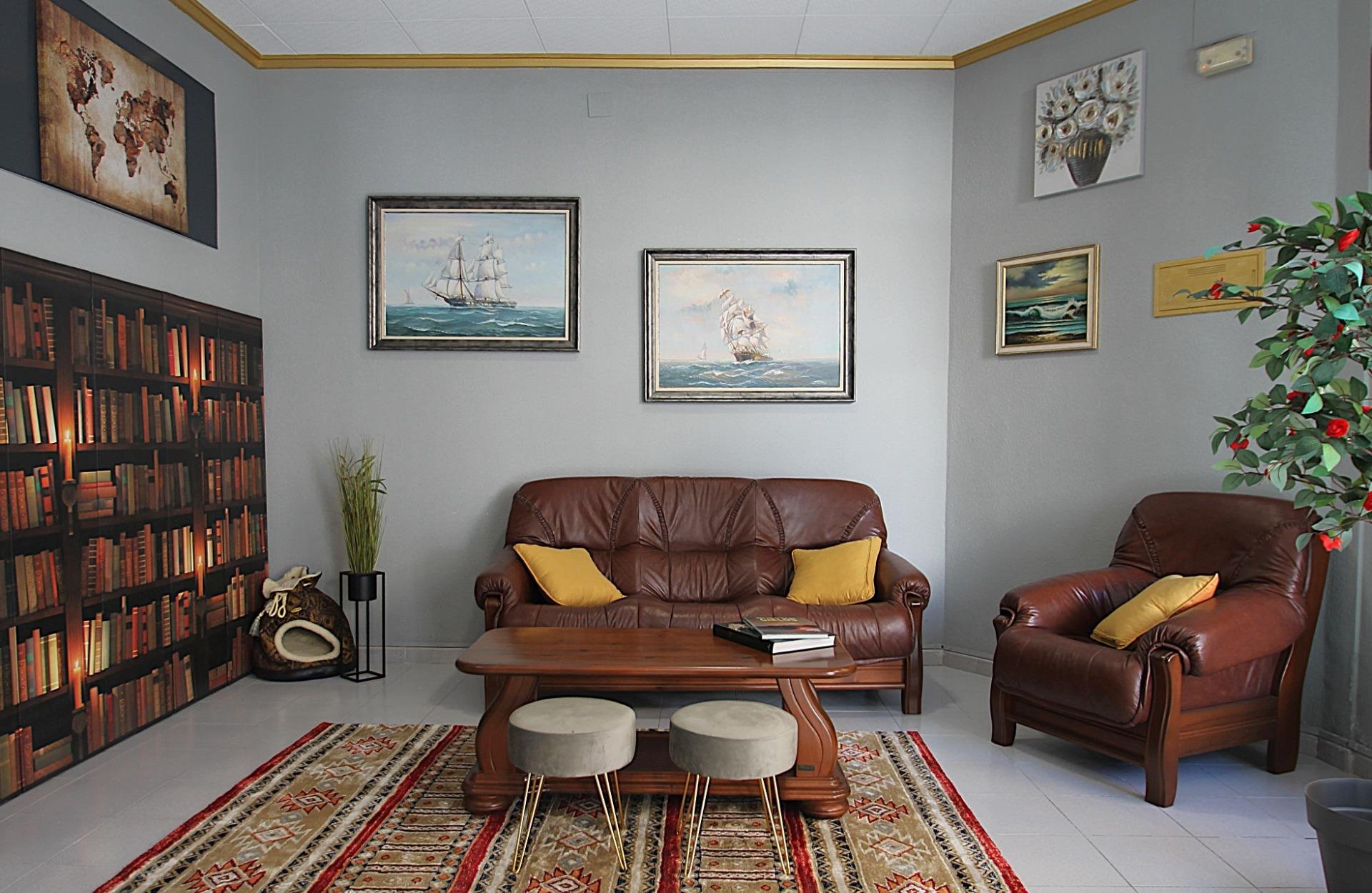 Liikekiinteistö Torrevieja, Alicante, Espanja 3 makuuhuonetta, 105 m2 No. 144342