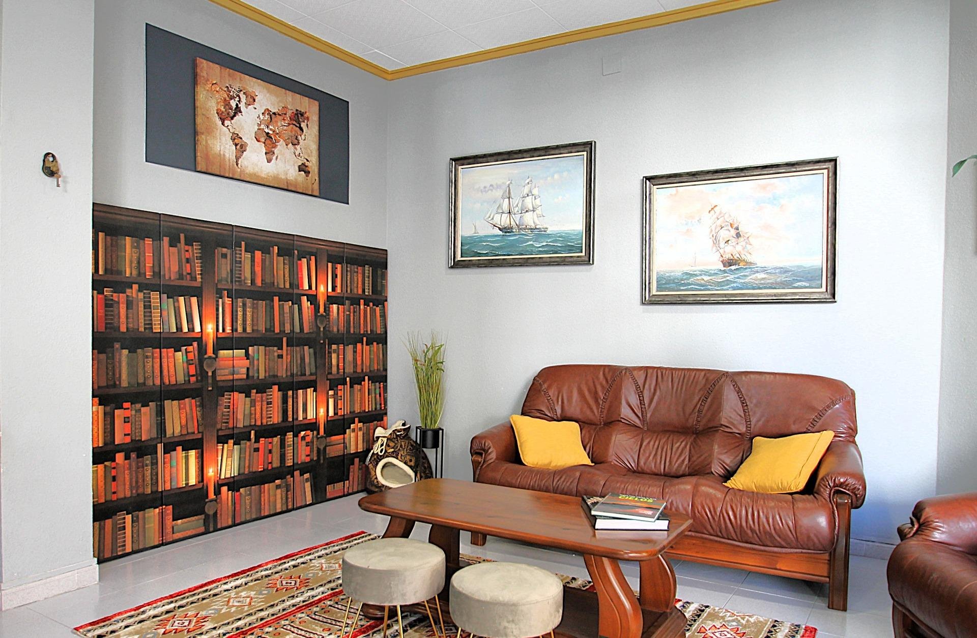Liikekiinteistö Torrevieja, Alicante, Espanja 3 makuuhuonetta, 105 m2 No. 144342