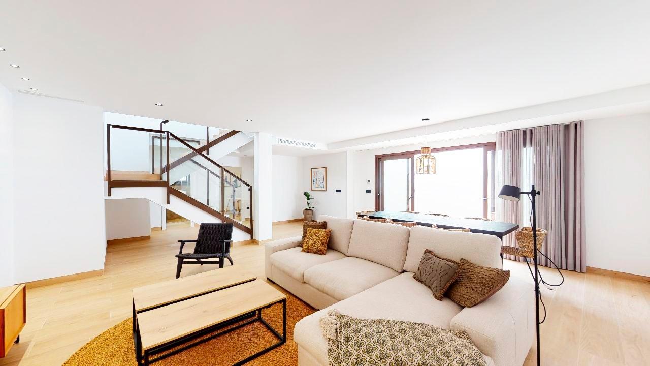 Huvila Finestrat, Alicante, Espanja 5 makuuhuonetta, 320 m2 No. 195561