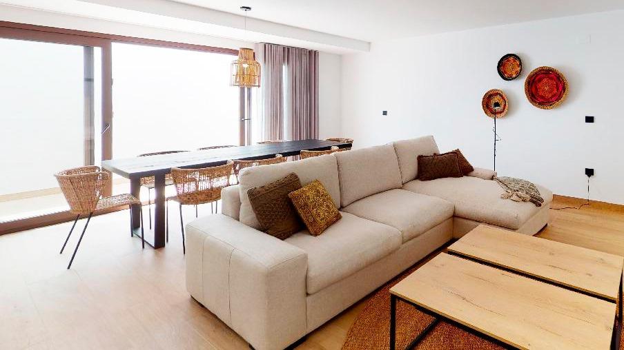 Huvila Finestrat, Alicante, Espanja 5 makuuhuonetta, 320 m2 No. 195561