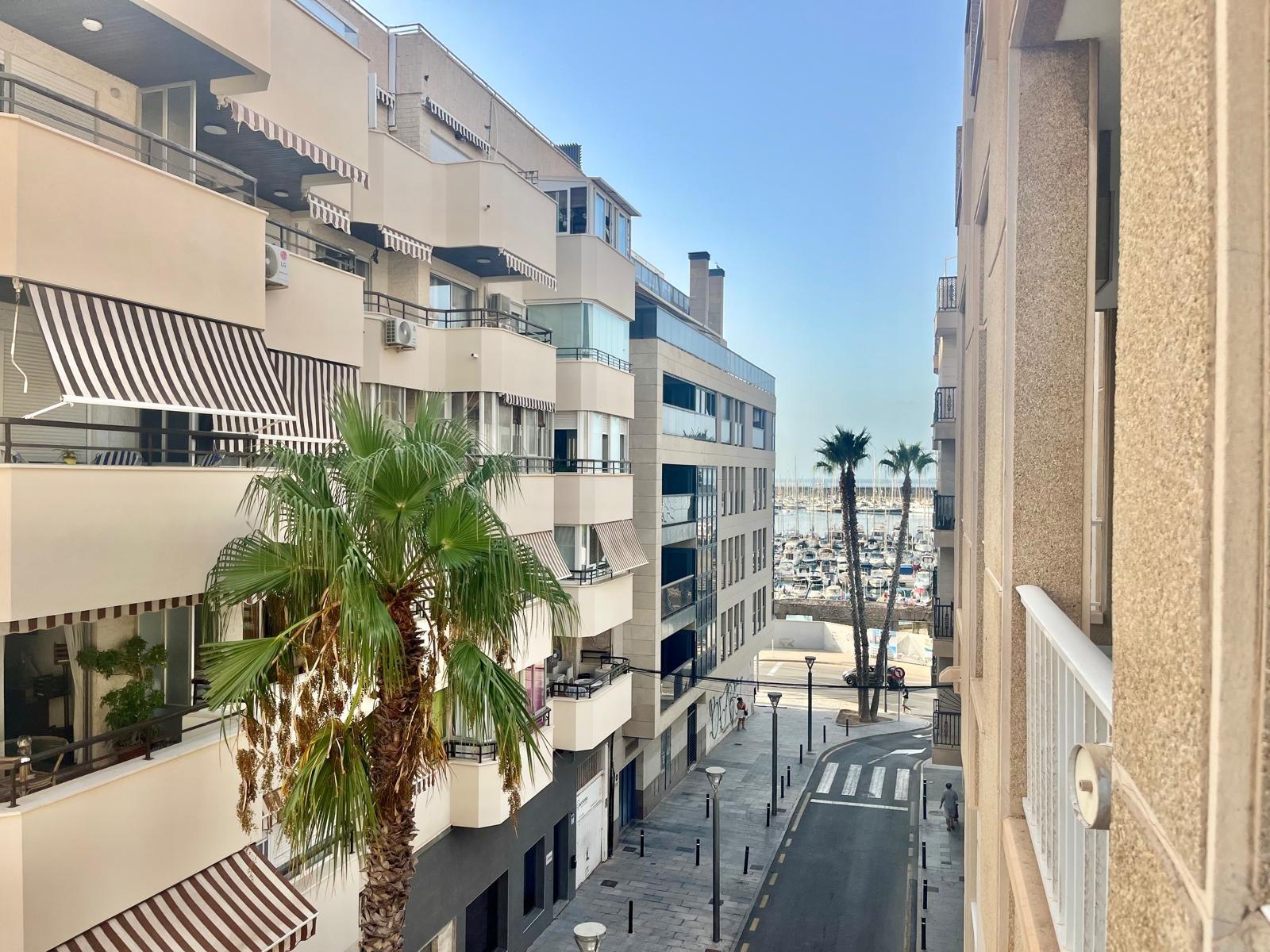Dzīvoklis Torrevieja, Alicante, Spānijā 3 istabas, 106 m2 Nr. 195555
