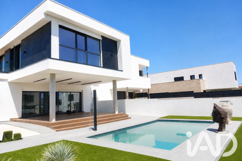 Māja Villaviciosa de Odon, Madrid, Spānijā 5 istabas, 412 m2 Nr. 193535