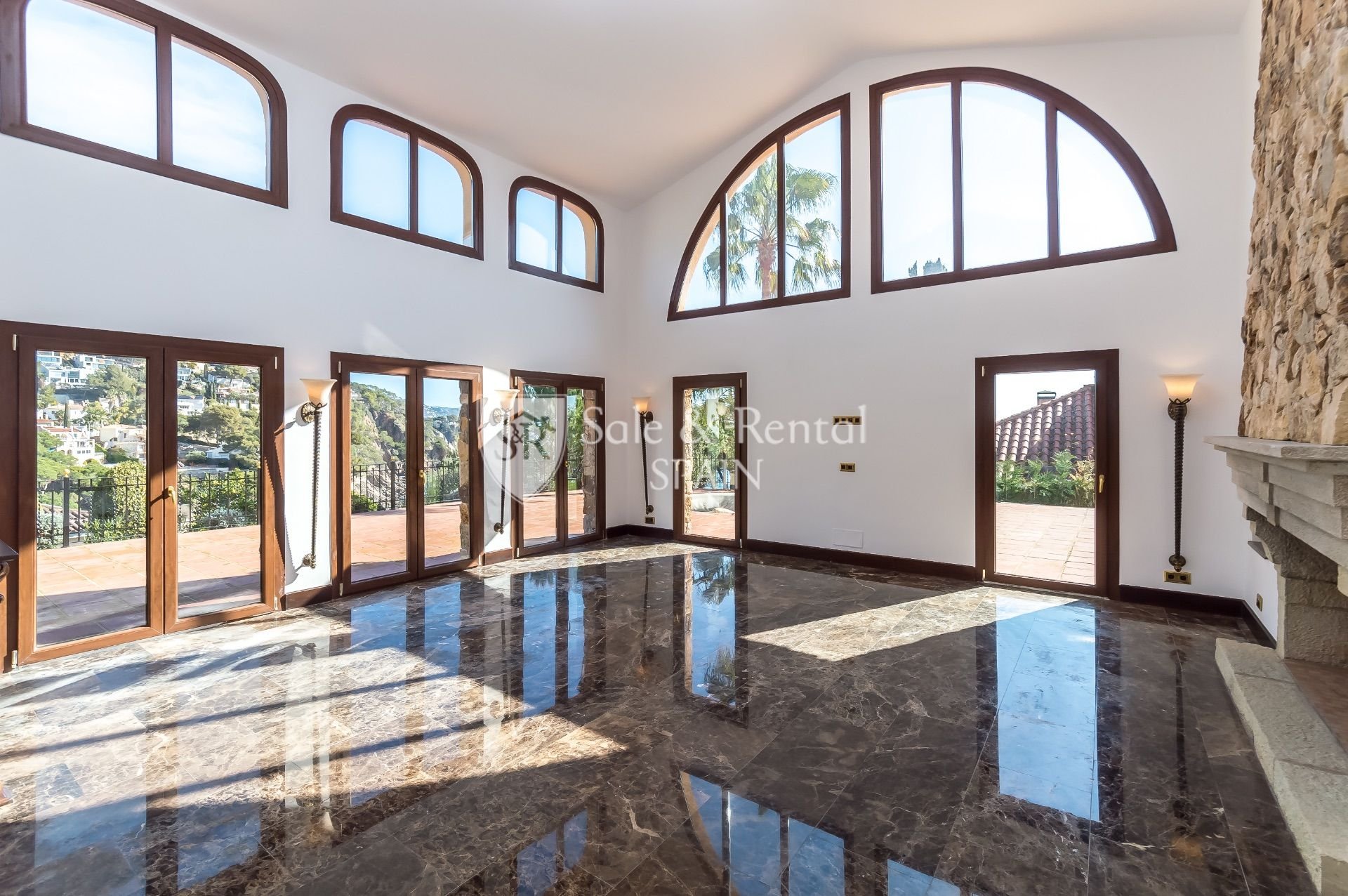 House in Blanes, Girona, Spanien 4 Schlafzimmer, 400 m2 Nr. 166491