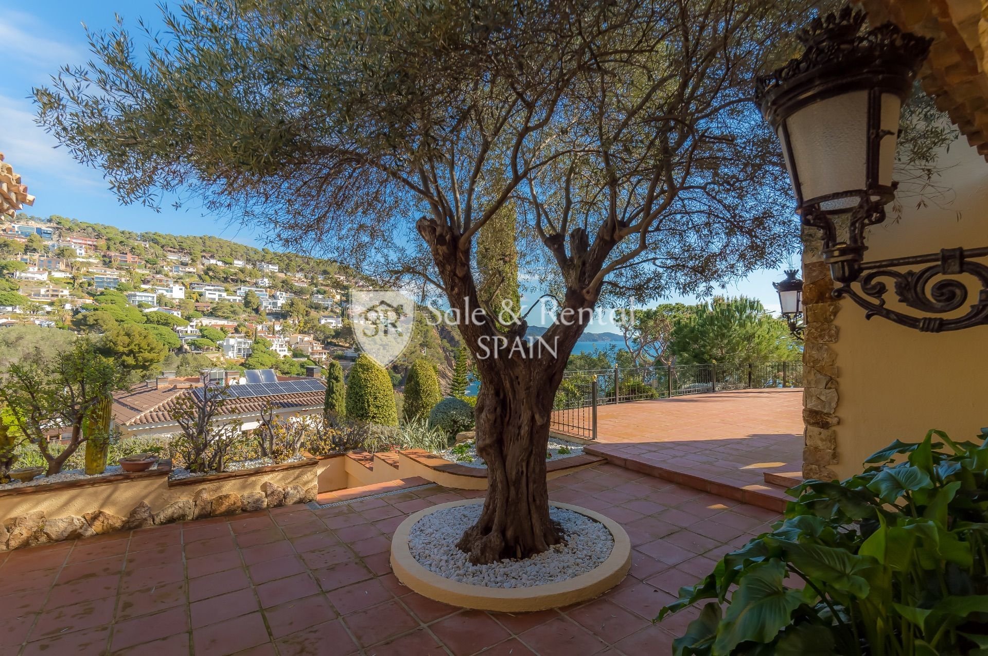 House in Blanes, Girona, Spanien 4 Schlafzimmer, 400 m2 Nr. 166491
