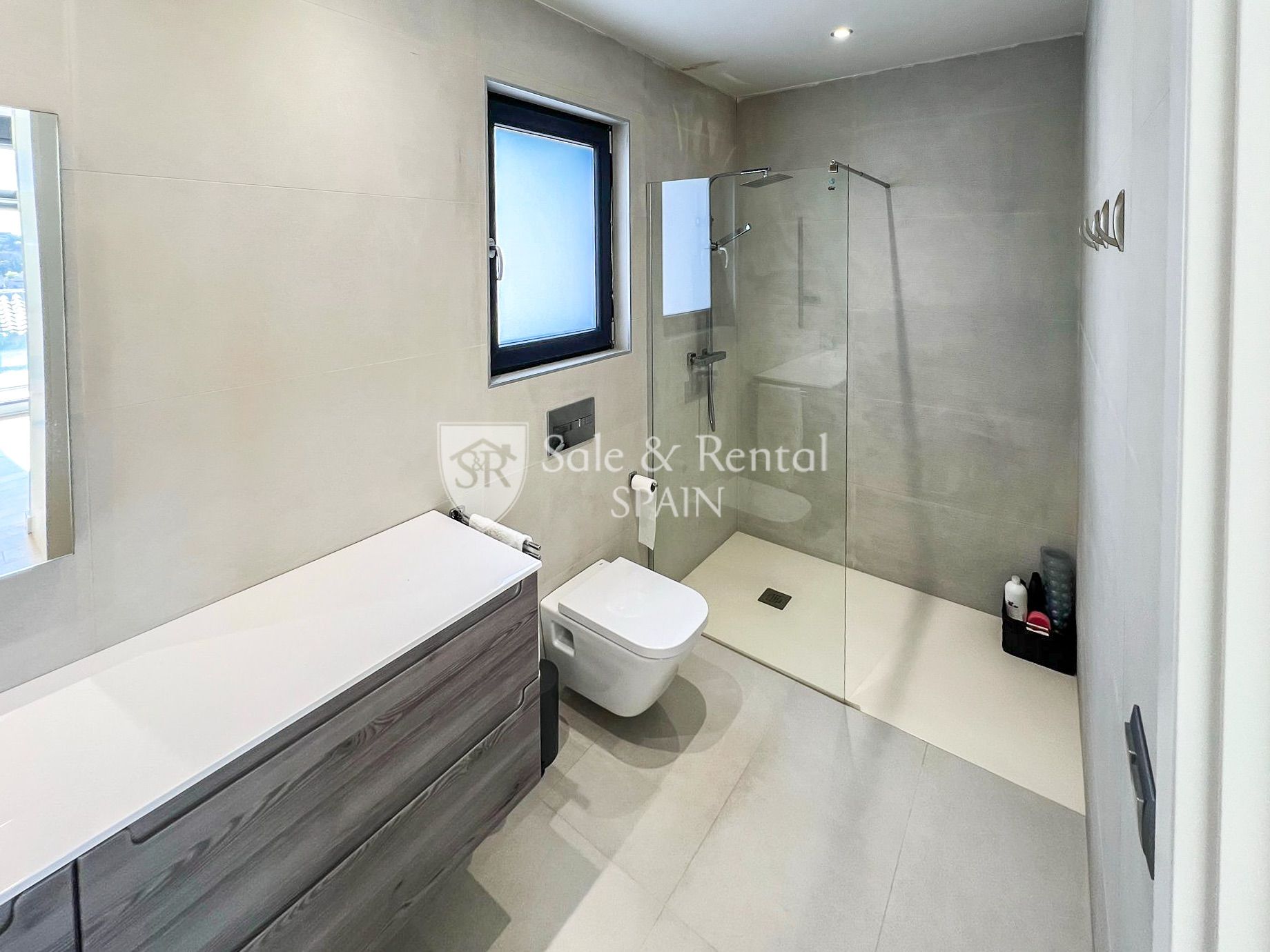 Hus i Sant Feliu de Guixols, Girona, Spanien 5 sovrum, 270 kvm. Nr. 166492