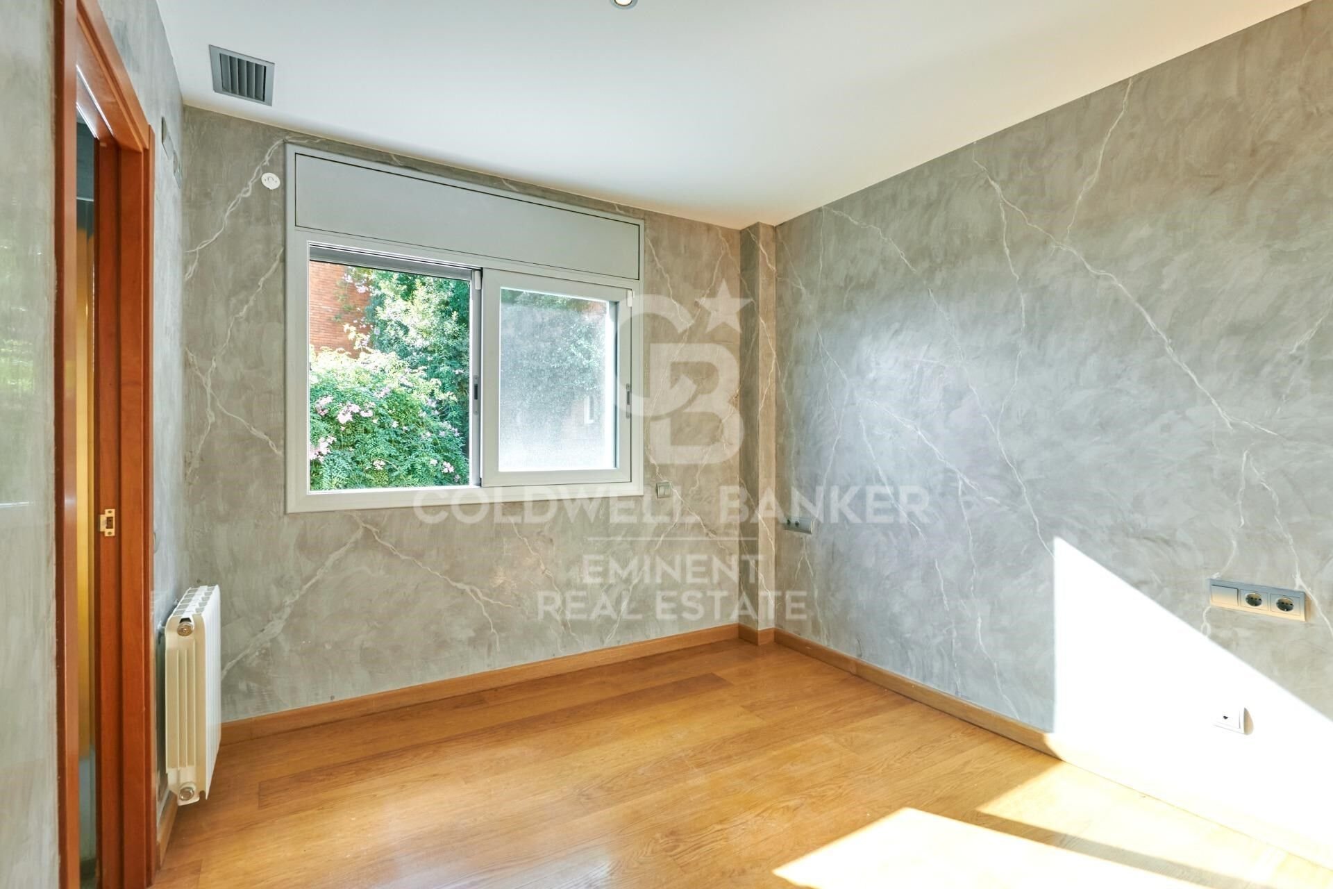 Apartment in Barcelona, Spain 2 bedrooms, 80 sq.m. No. 157452