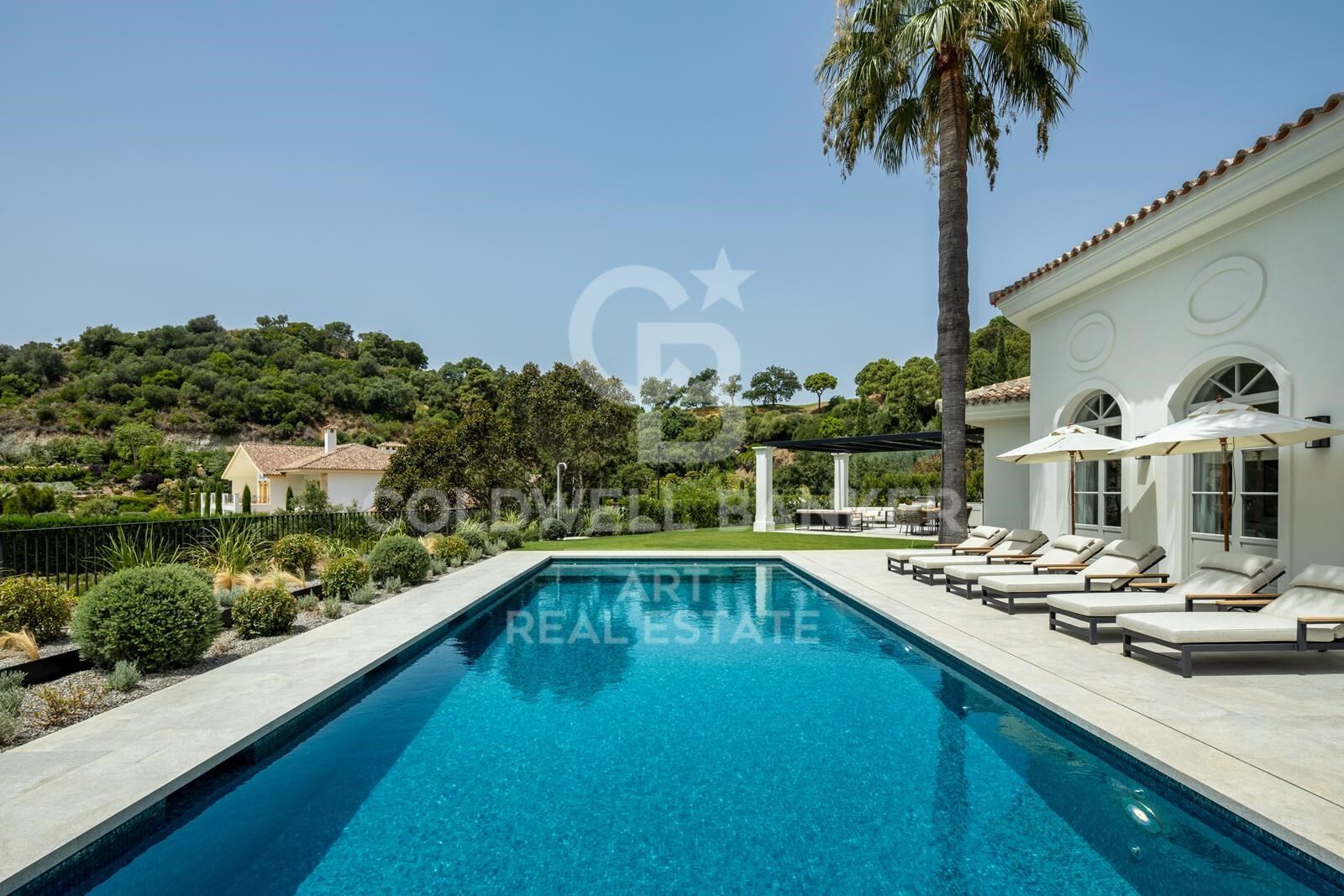 Villa a Benahavis, Malaga, Spagna 5 camere da letto, 695 mq. N° 157456