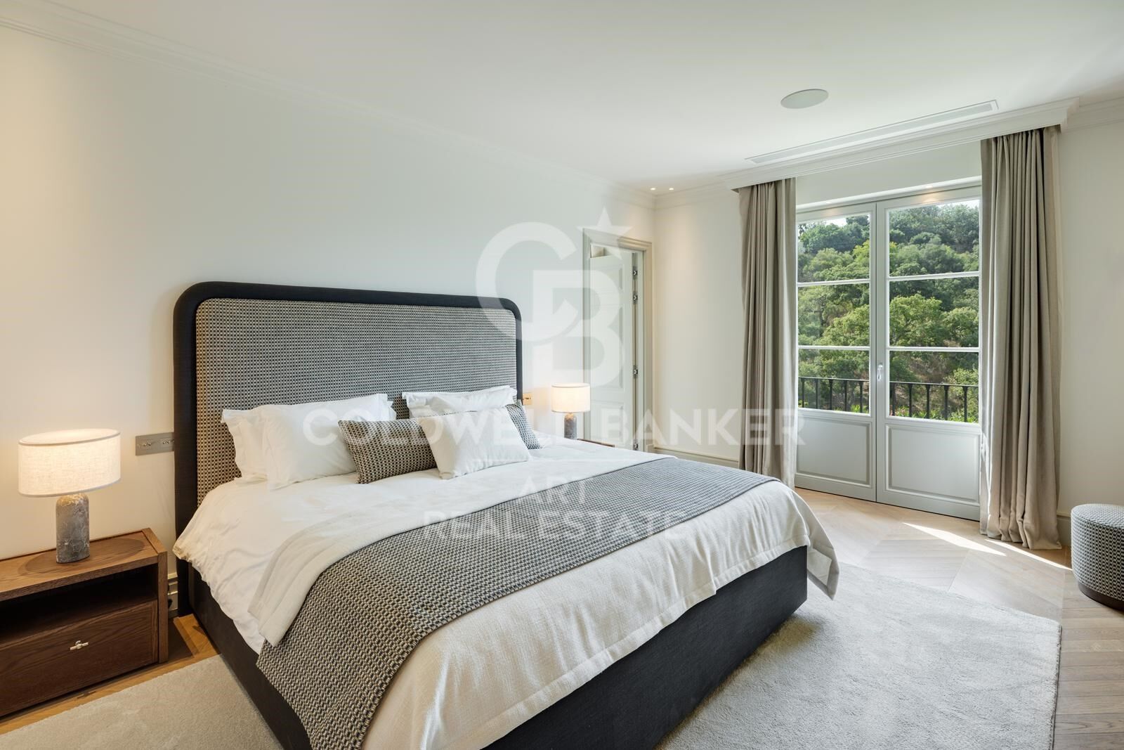 Villa a Benahavis, Malaga, Spagna 5 camere da letto, 695 mq. N° 157456