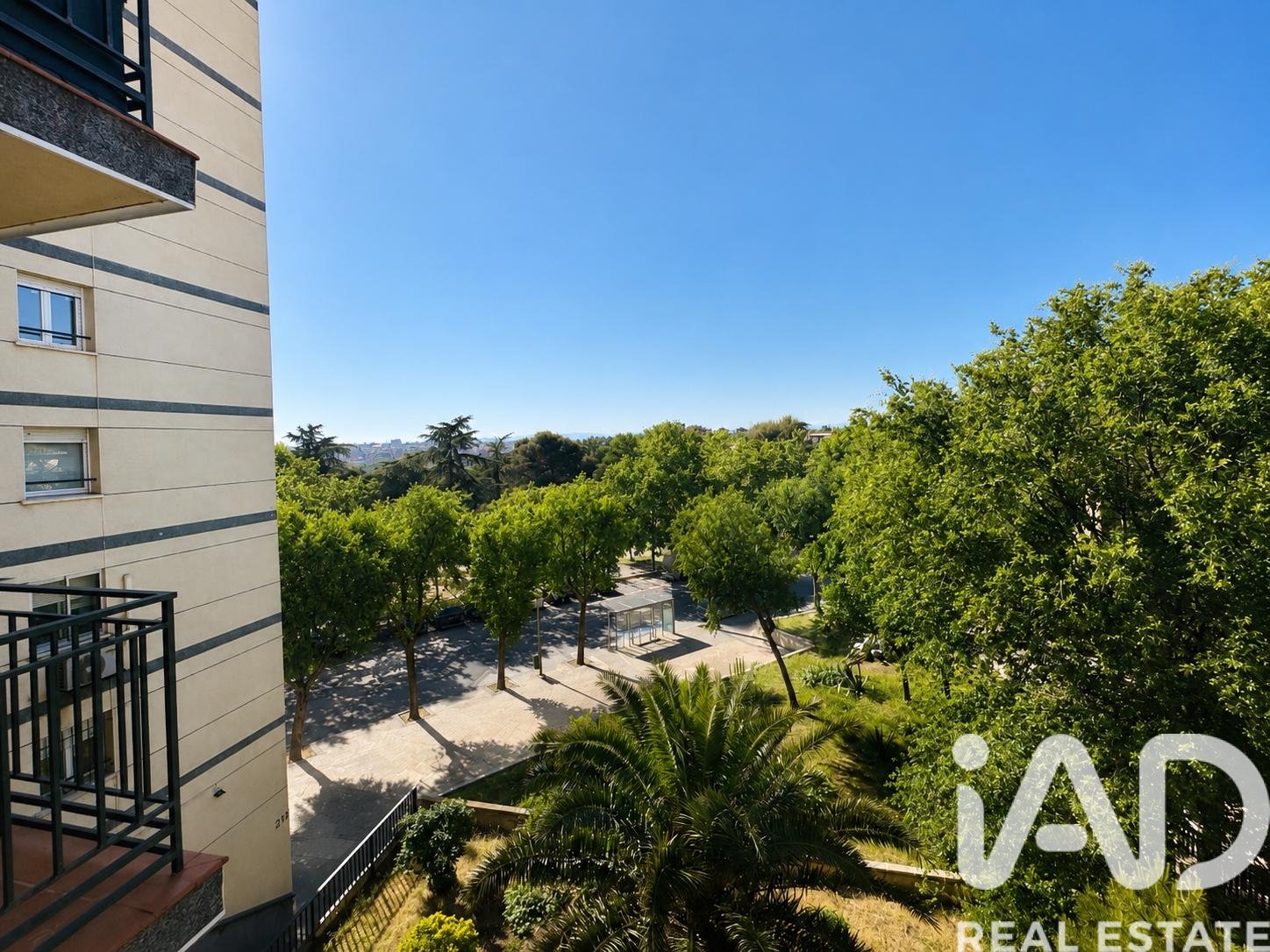 Apartment in Madrid, Spain 3 bedrooms, 97 sq.m. No. 172327