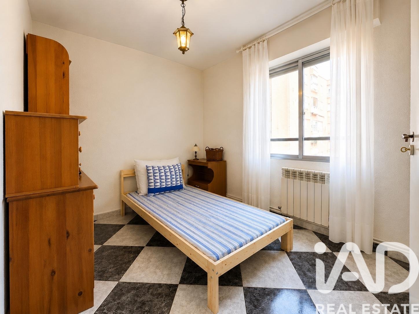 Apartment in Madrid, Spain 3 bedrooms, 97 sq.m. No. 172327