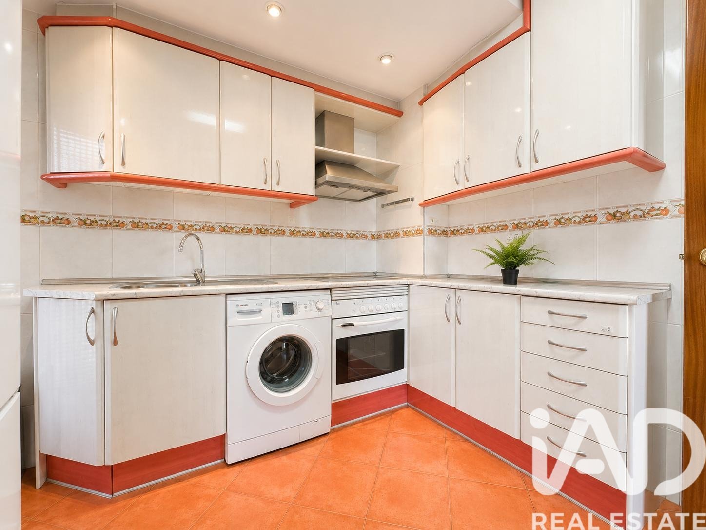 Apartment in Madrid, Spain 3 bedrooms, 97 sq.m. No. 172327