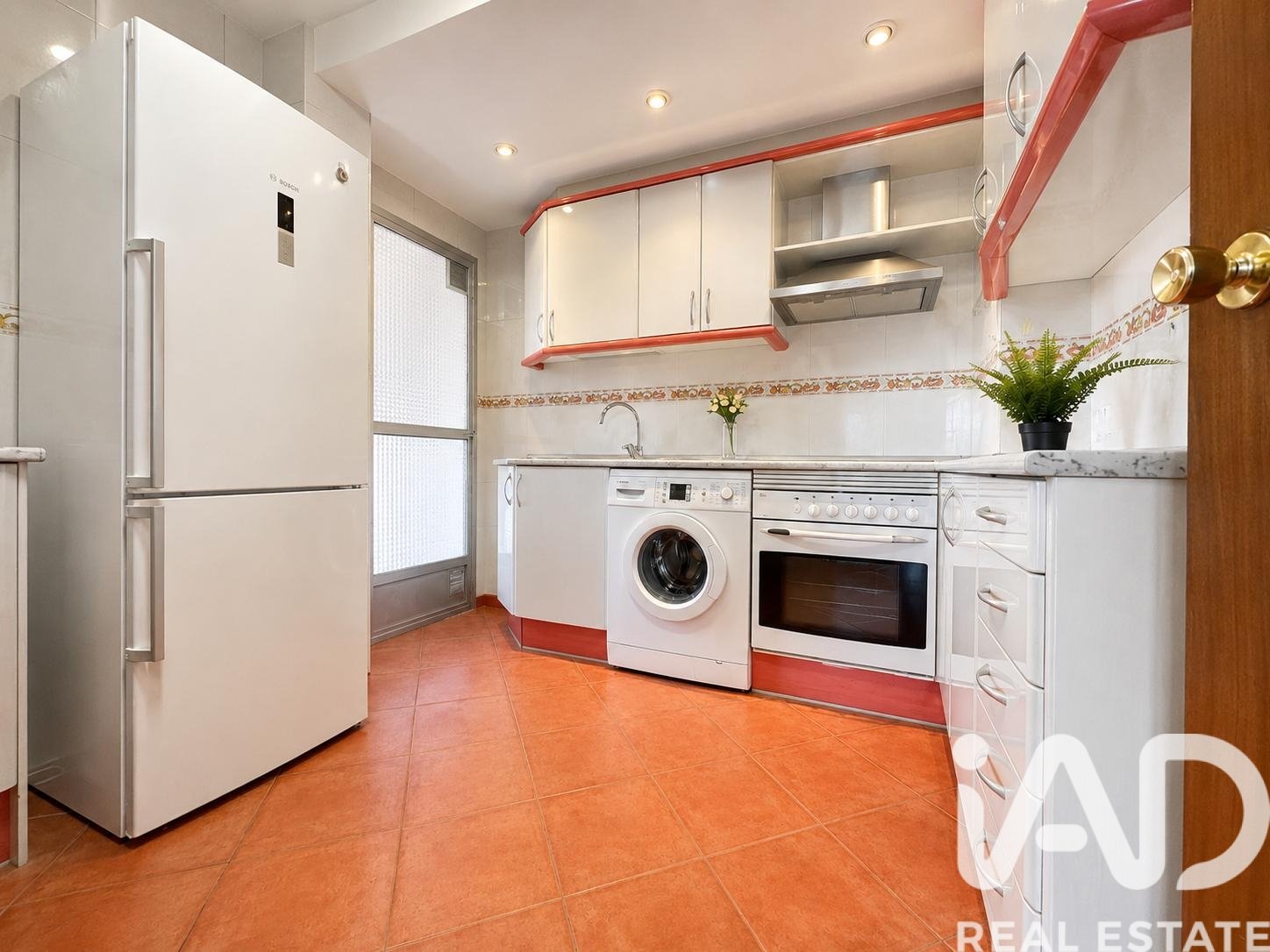 Apartment in Madrid, Spain 3 bedrooms, 97 sq.m. No. 172327