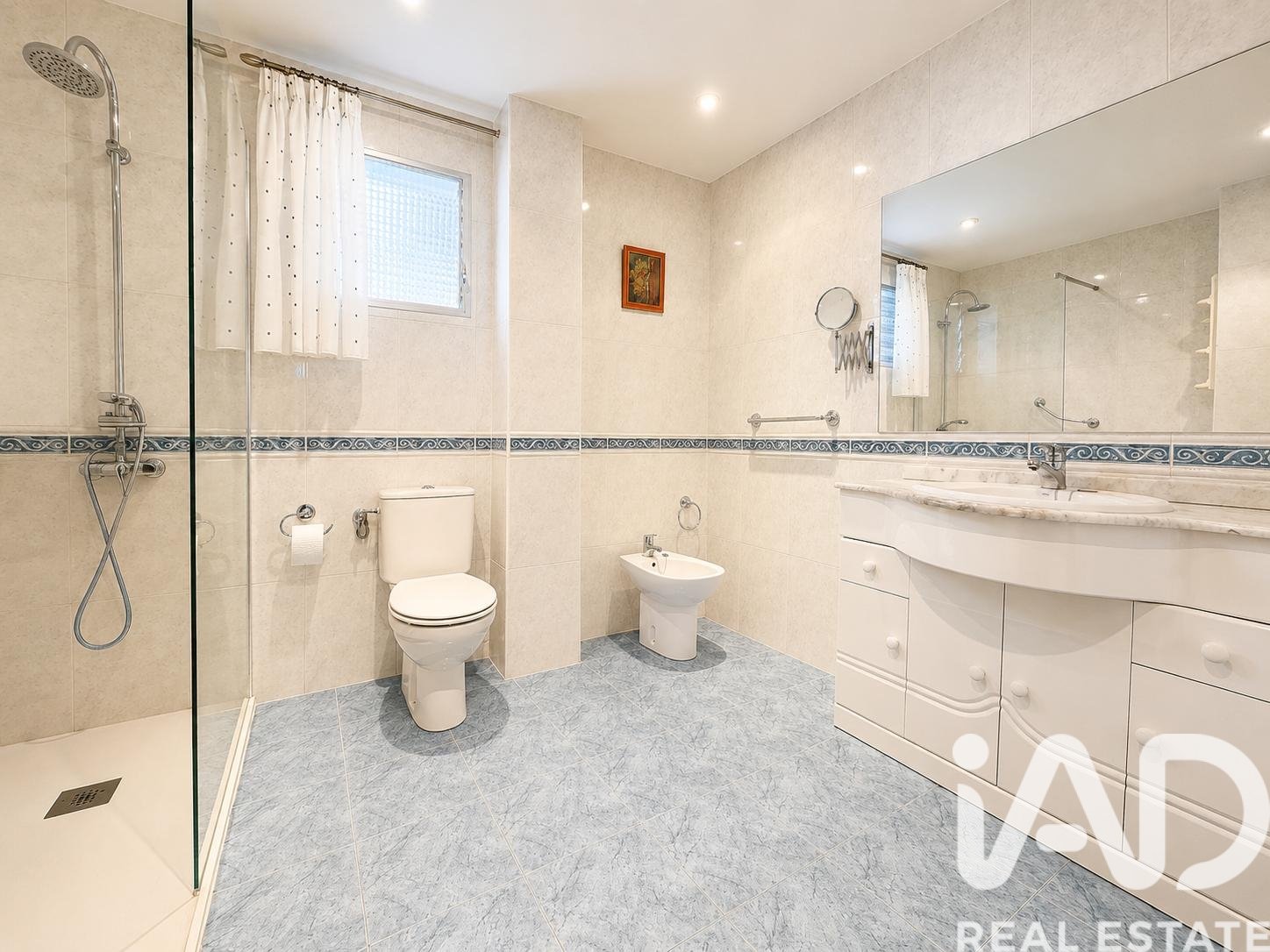 Apartment in Madrid, Spain 3 bedrooms, 97 sq.m. No. 172327