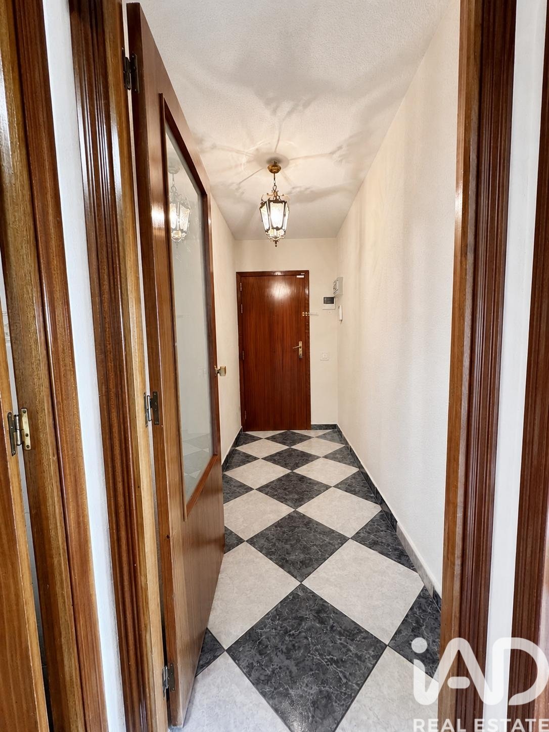 Apartment in Madrid, Spain 3 bedrooms, 97 sq.m. No. 172327