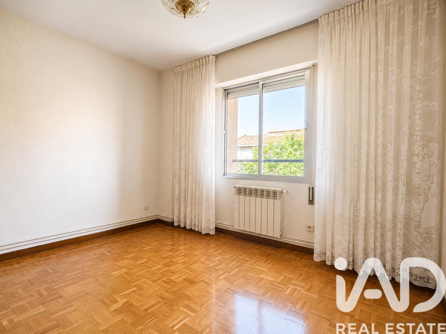 Apartment in Madrid, Spain 3 bedrooms, 97 sq.m. No. 172327