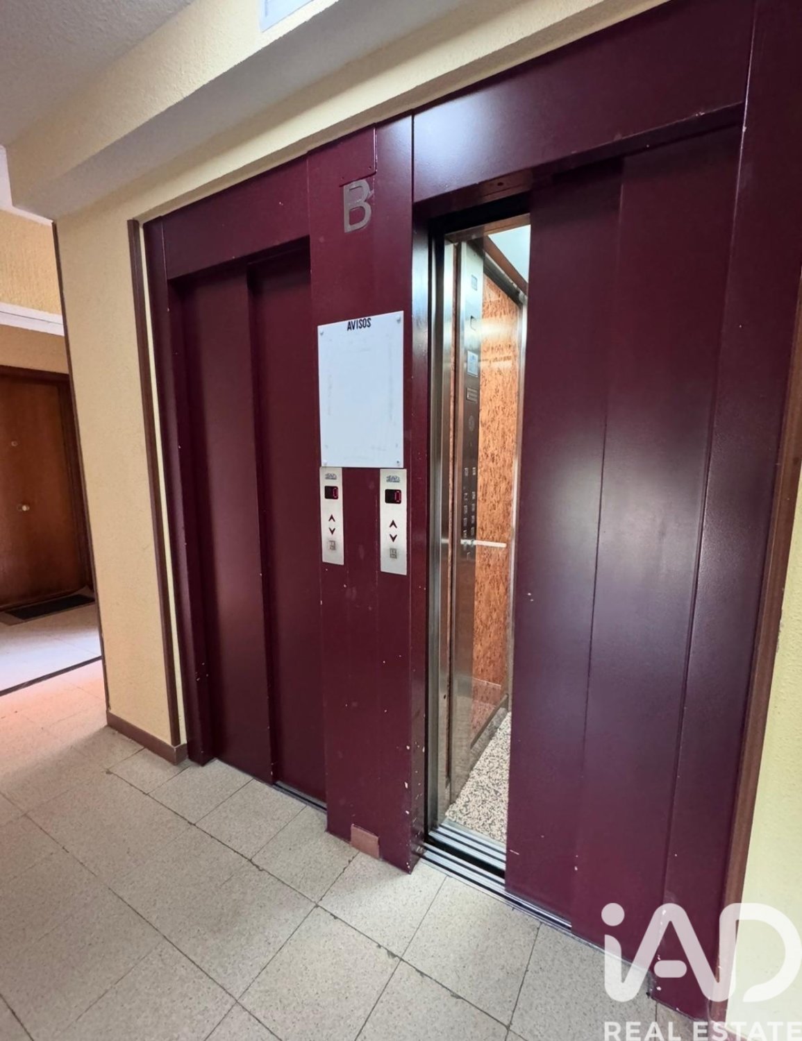 Apartment in Madrid, Spain 3 bedrooms, 97 sq.m. No. 172327