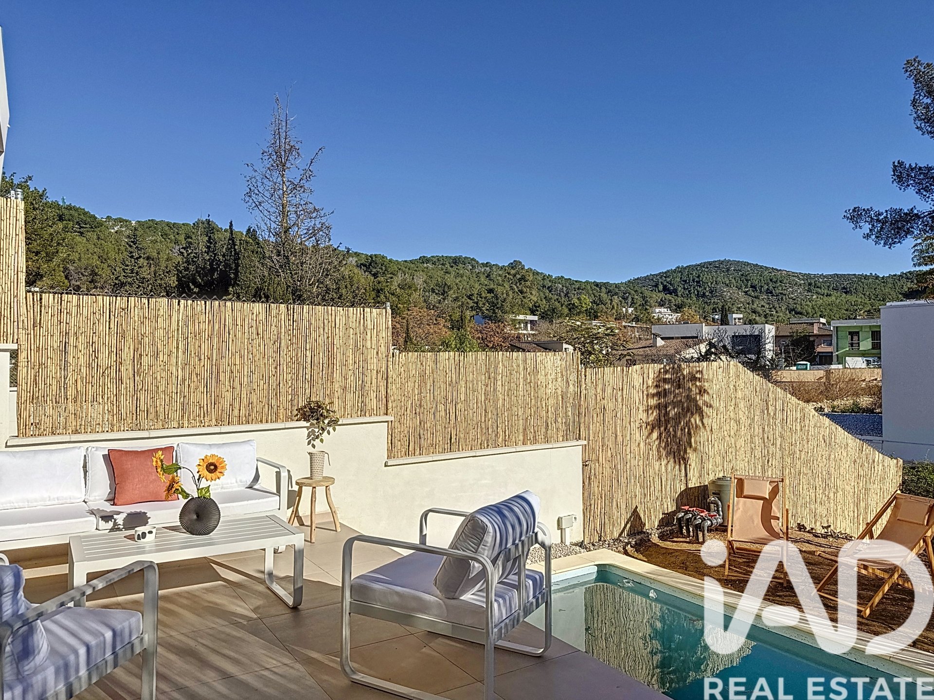 Lägenhet i Sant Pere de Ribes, Barcelona, Spanien 4 sovrum, 244 kvm. Nr. 172325