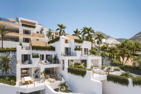 Duplex à Benalmadena, Malaga, Espagne 3 chambres, 258 m2 No. 180333