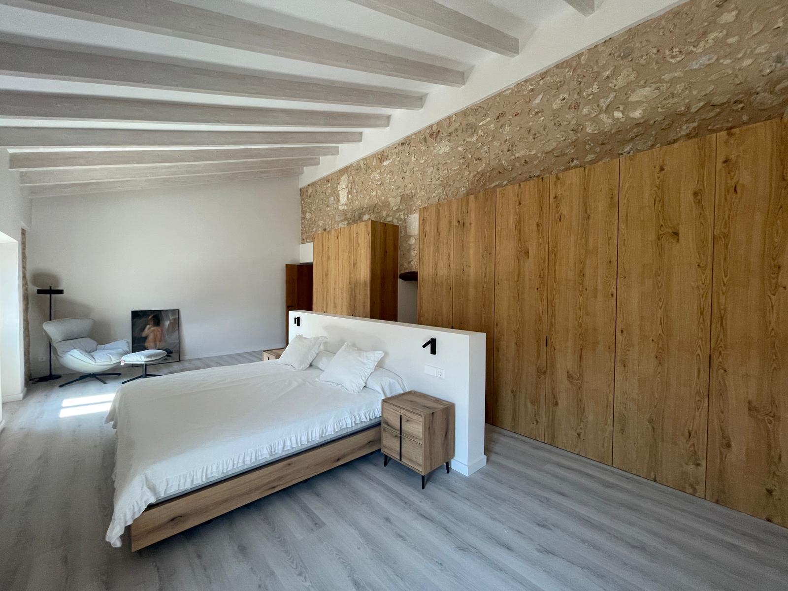 Casa adosada en Sa Pobla, Mallorca, España 5 dormitorios, 484 m2 No. 177313
