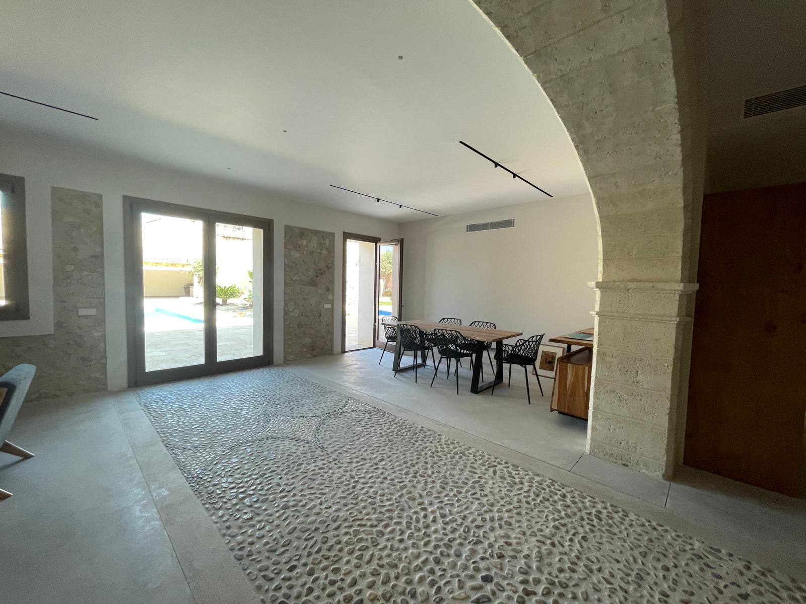 Casa adosada en Sa Pobla, Mallorca, España 5 dormitorios, 484 m2 No. 177313