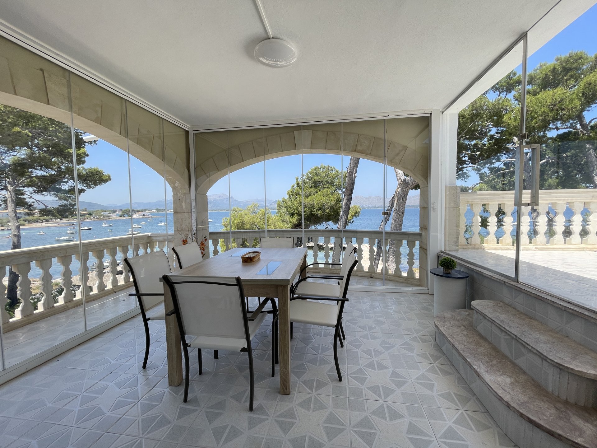 Apartamento en Alcudia, Mallorca, España 4 dormitorios, 200 m2 No. 177310