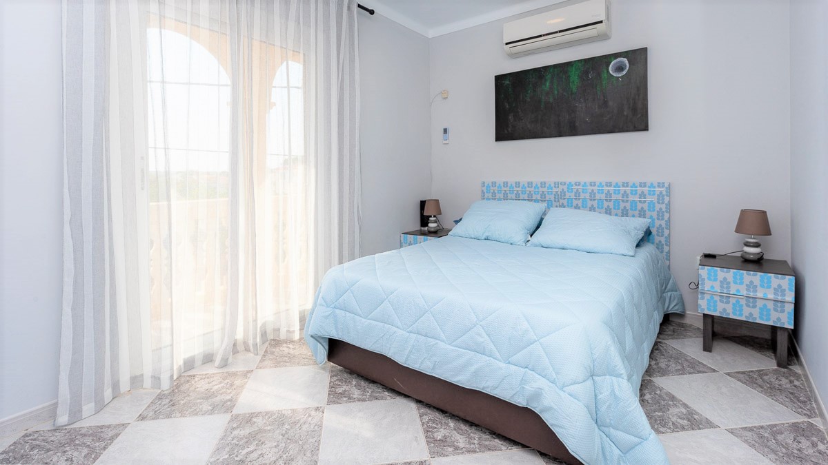 Apartamento en Alcudia, Mallorca, España 4 dormitorios, 200 m2 No. 177310