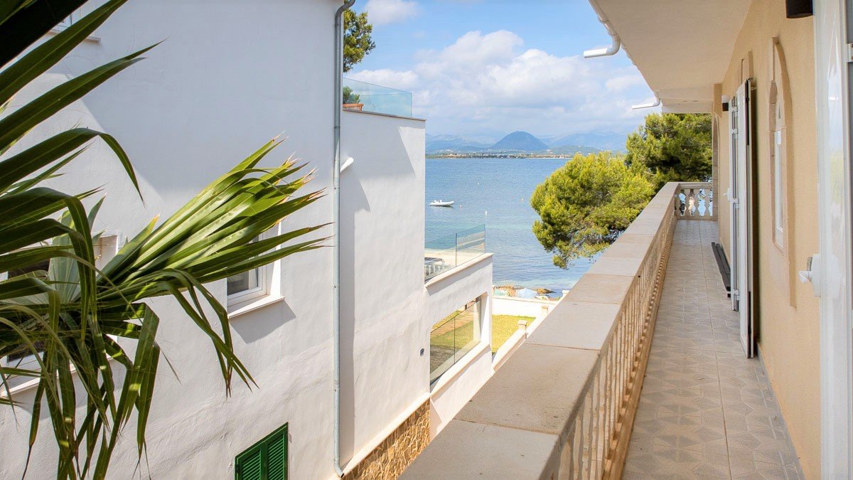 Apartamento en Alcudia, Mallorca, España 4 dormitorios, 200 m2 No. 177310