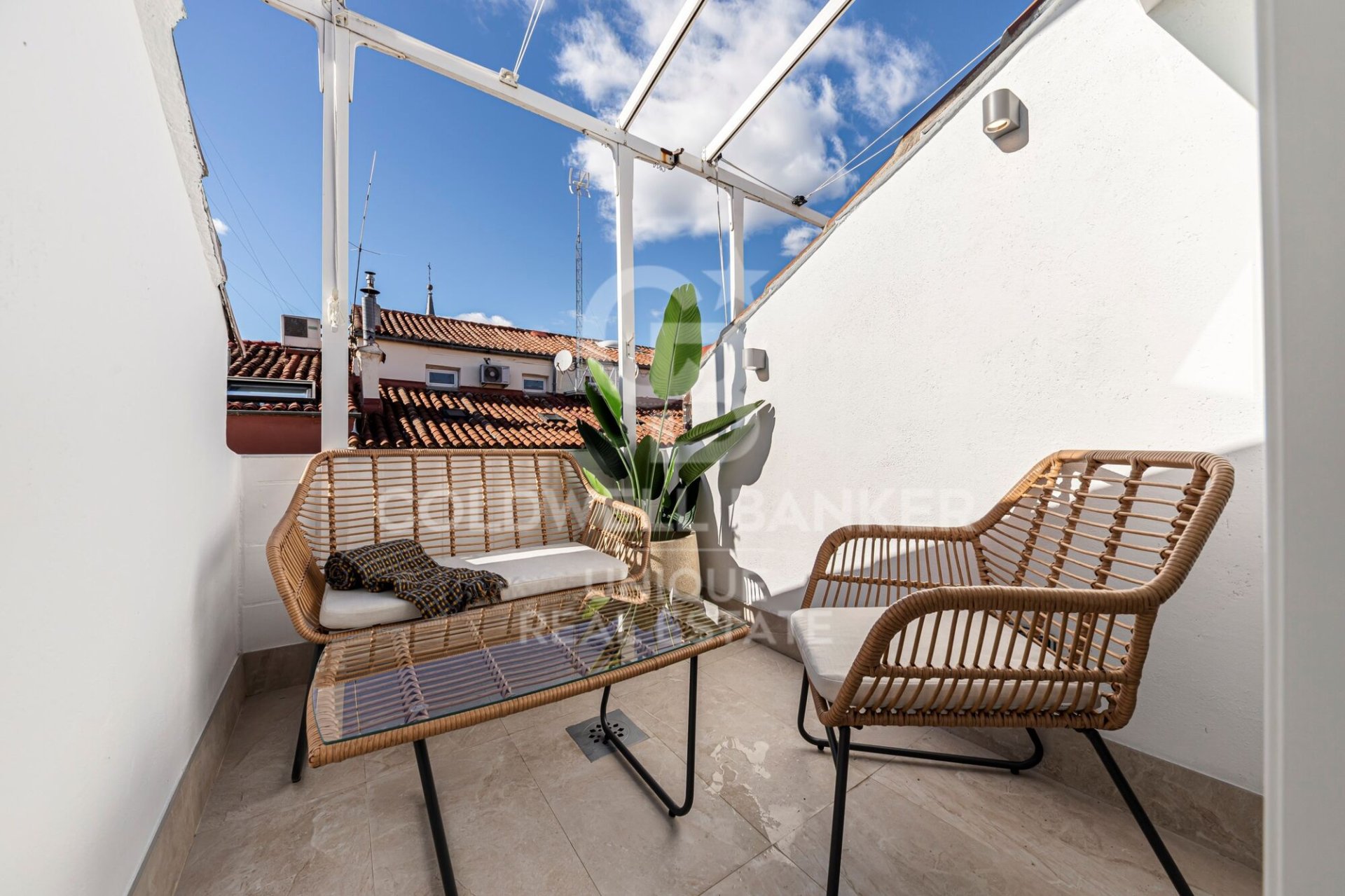 Apartment à Madrid, Espagne 1 chambre, 77 m2 No. 178776