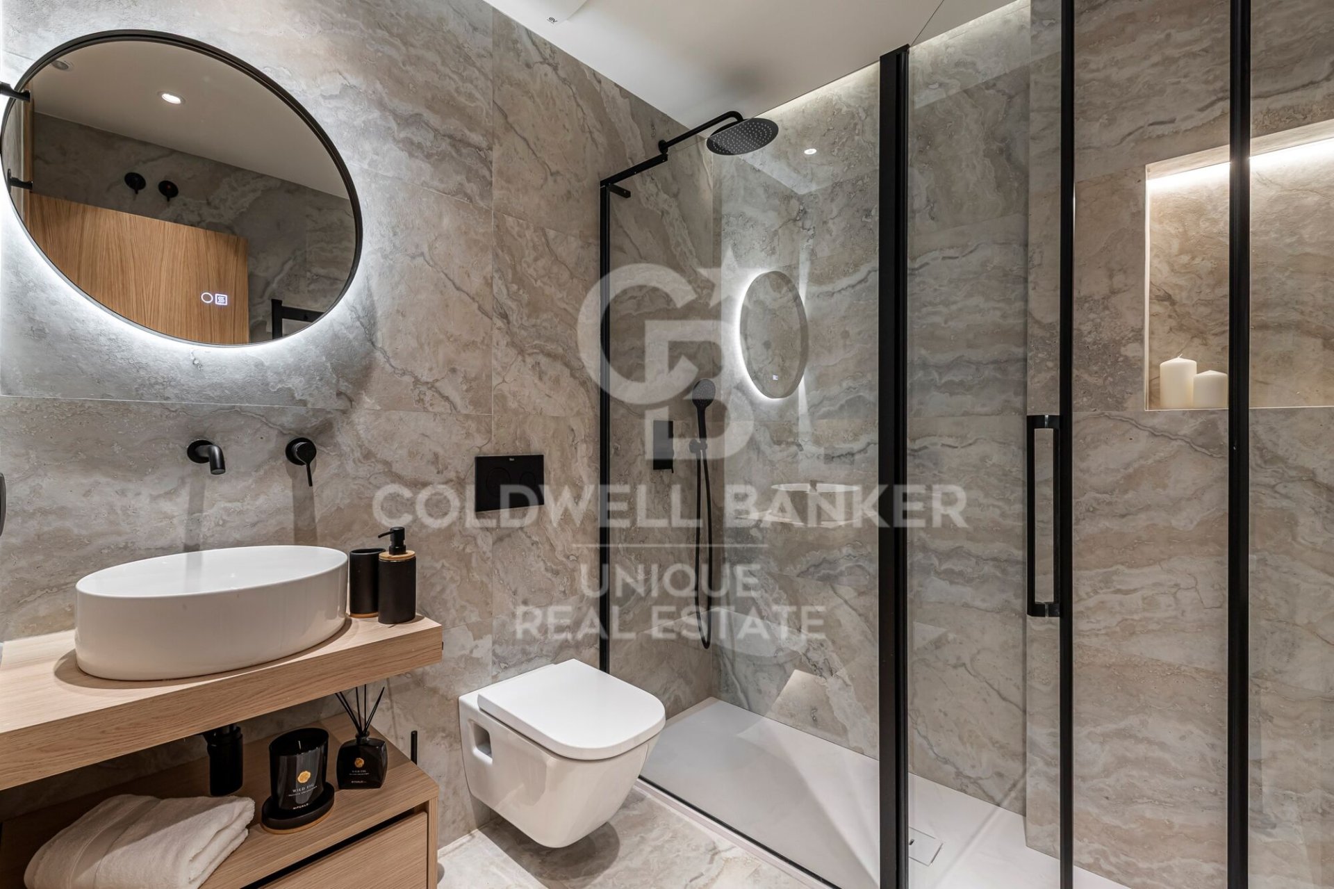 Wohnung in Madrid, Spanien 3 Schlafzimmer, 192 m2 Nr. 178777