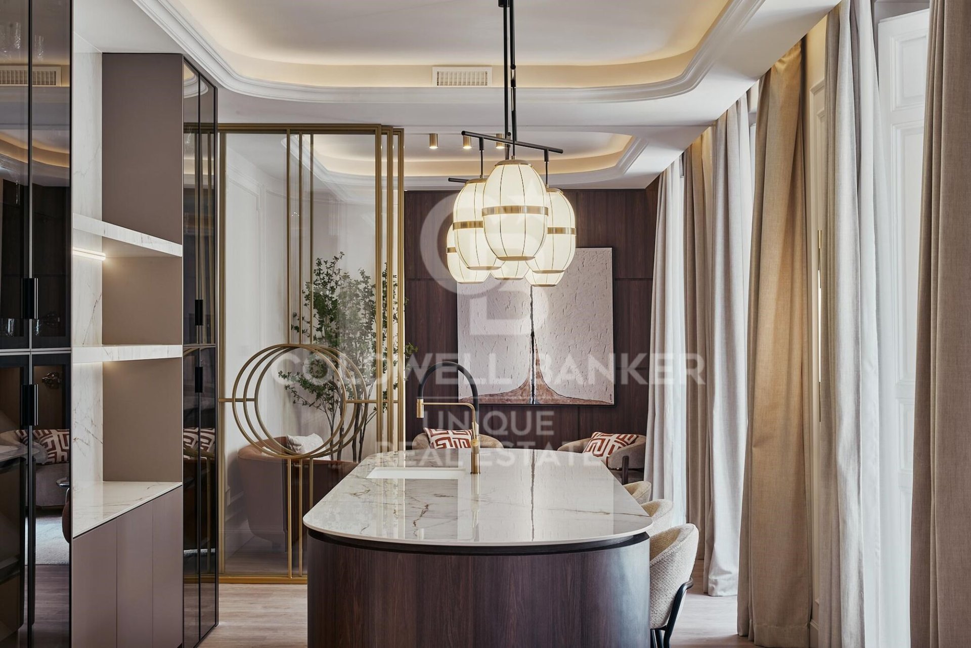 Wohnung in Madrid, Spanien 4 Schlafzimmer, 361 m2 Nr. 178775