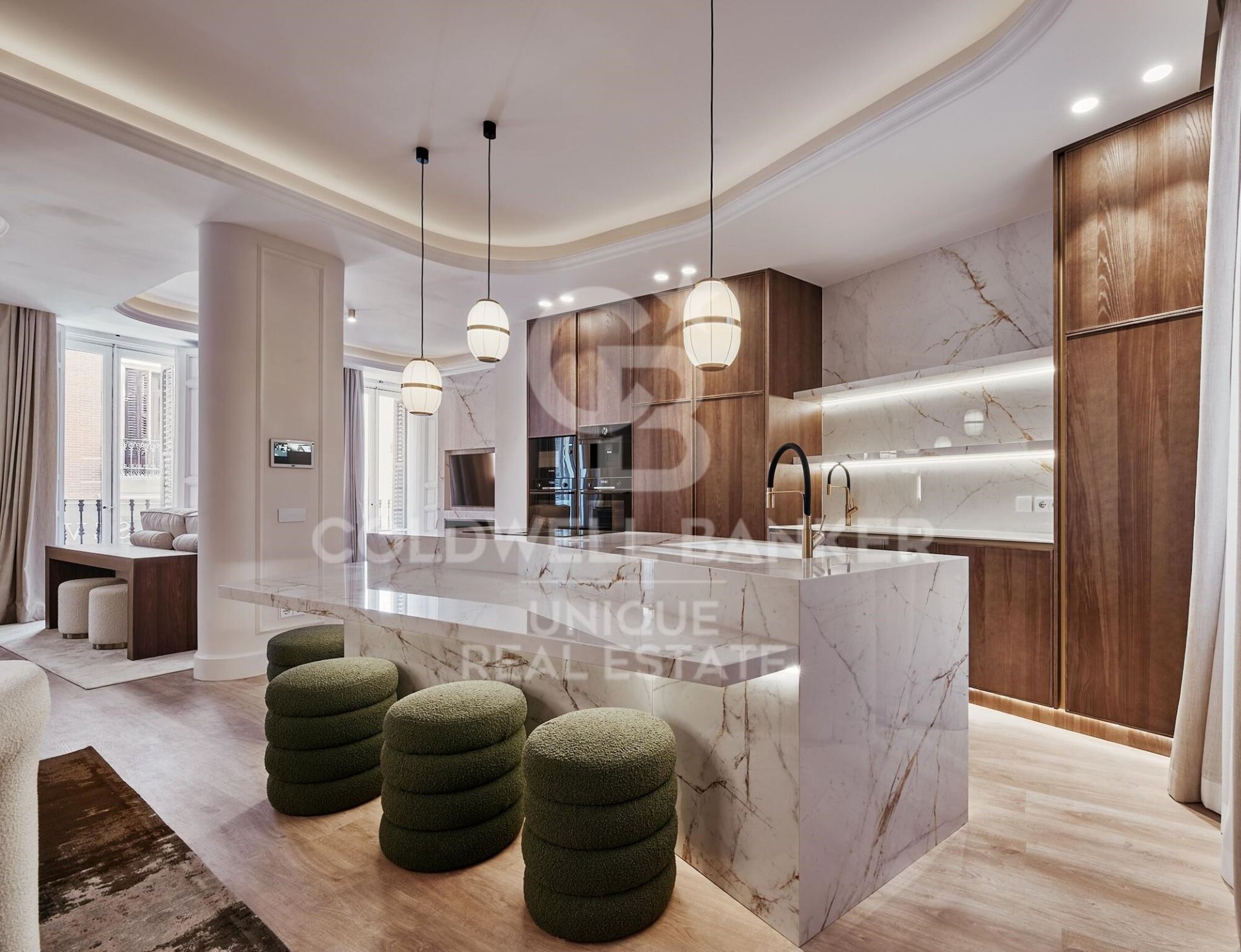Wohnung in Madrid, Spanien 4 Schlafzimmer, 361 m2 Nr. 178775