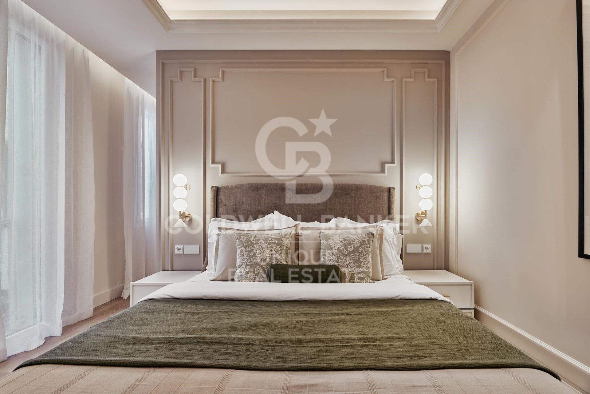 Wohnung in Madrid, Spanien 4 Schlafzimmer, 361 m2 Nr. 178775