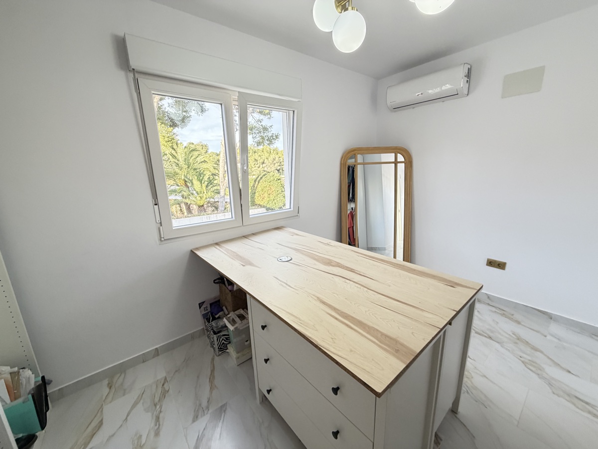 Villa in Villamartin, Alicante, Spanien 6 Schlafzimmer, 240 m2 Nr. 151517