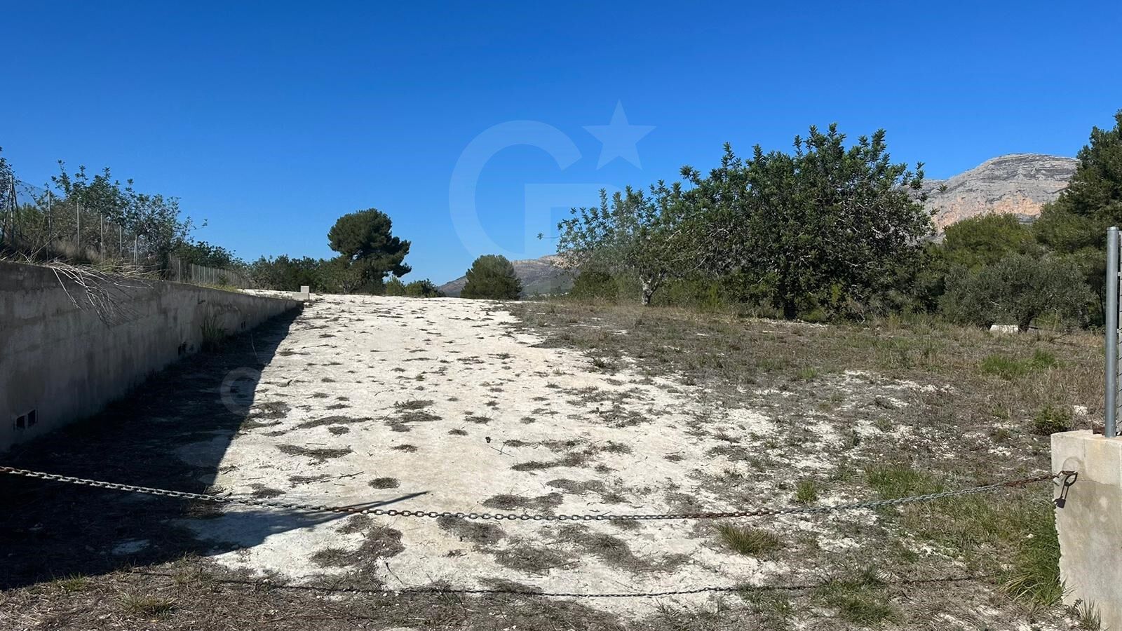 Tontti Javea, Alicante, Espanja 11400 m2 No. 157608