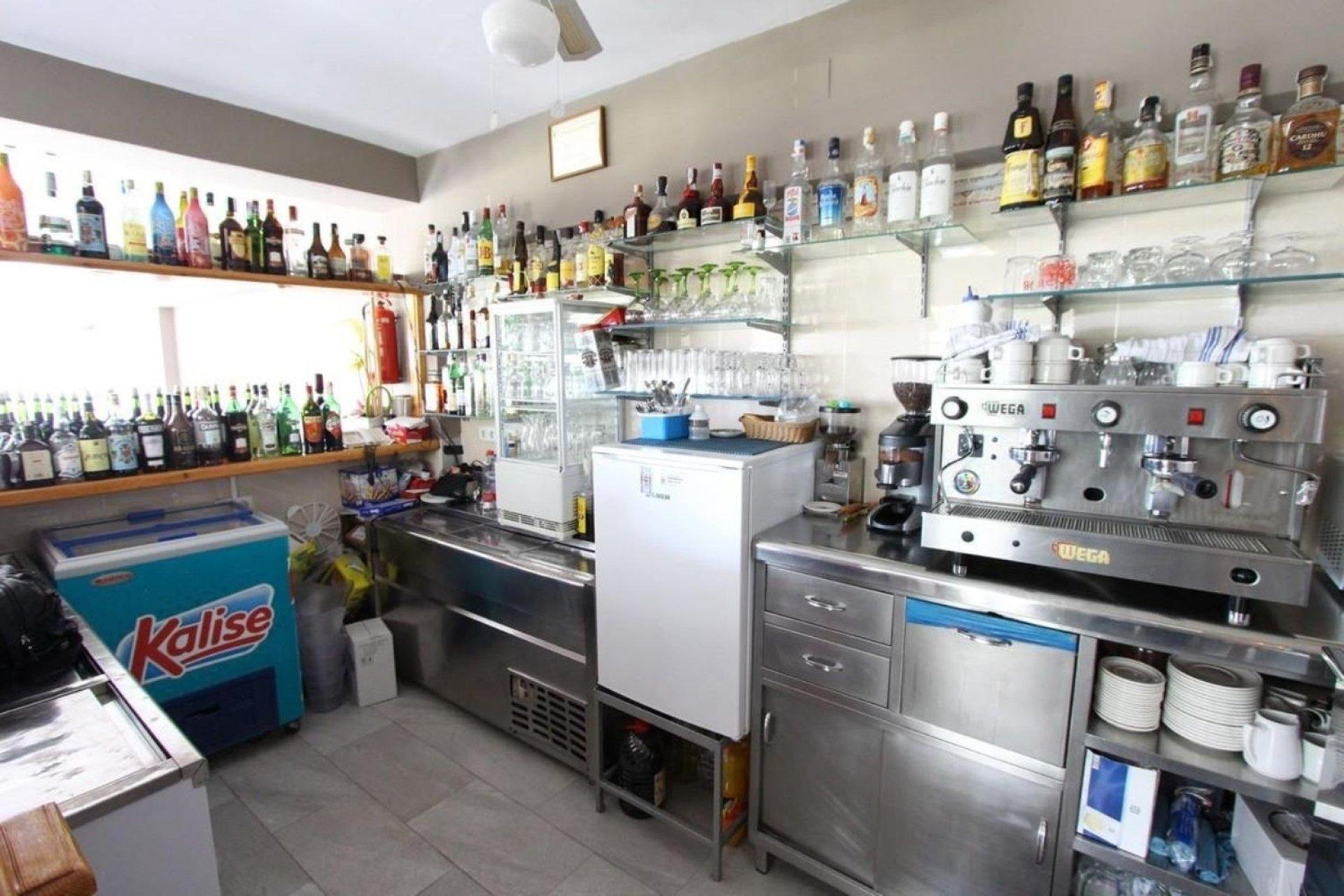 Komerciāls īpašums Calpe, Alicante, Spānijā 230 m2 Nr. 165790