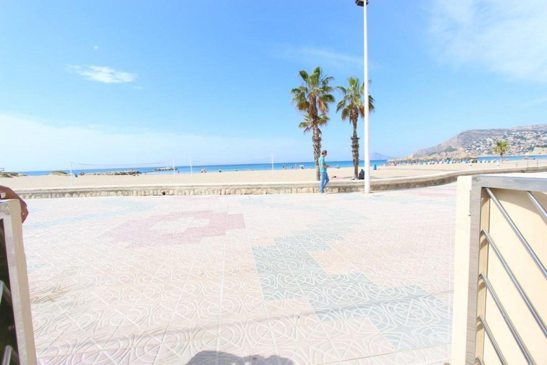 Komerciāls īpašums Calpe, Alicante, Spānijā 230 m2 Nr. 165790