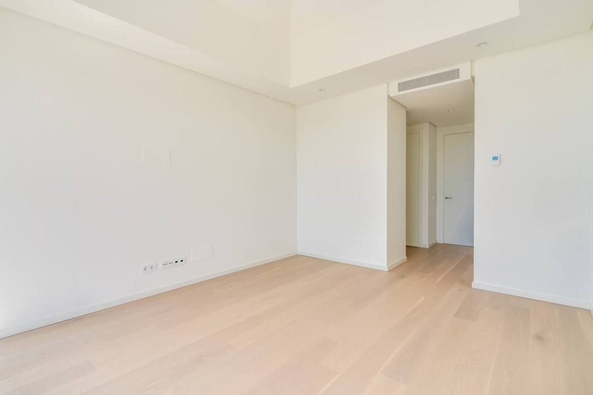 Lägenhet i Benahavis, Malaga, Spanien 4 sovrum, 220 kvm. Nr. 133965