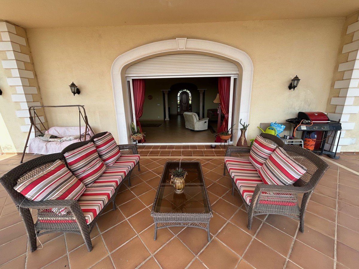 Villa Estepona, Malaga, Spānijā 7 istabas, 714 m2 Nr. 133968