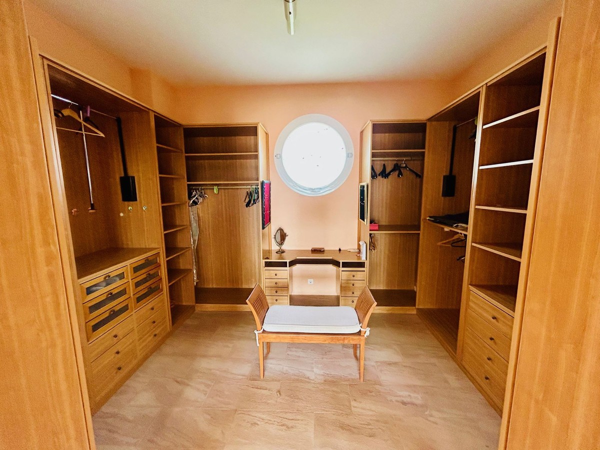 Villa Estepona, Malaga, Spānijā 7 istabas, 714 m2 Nr. 133968