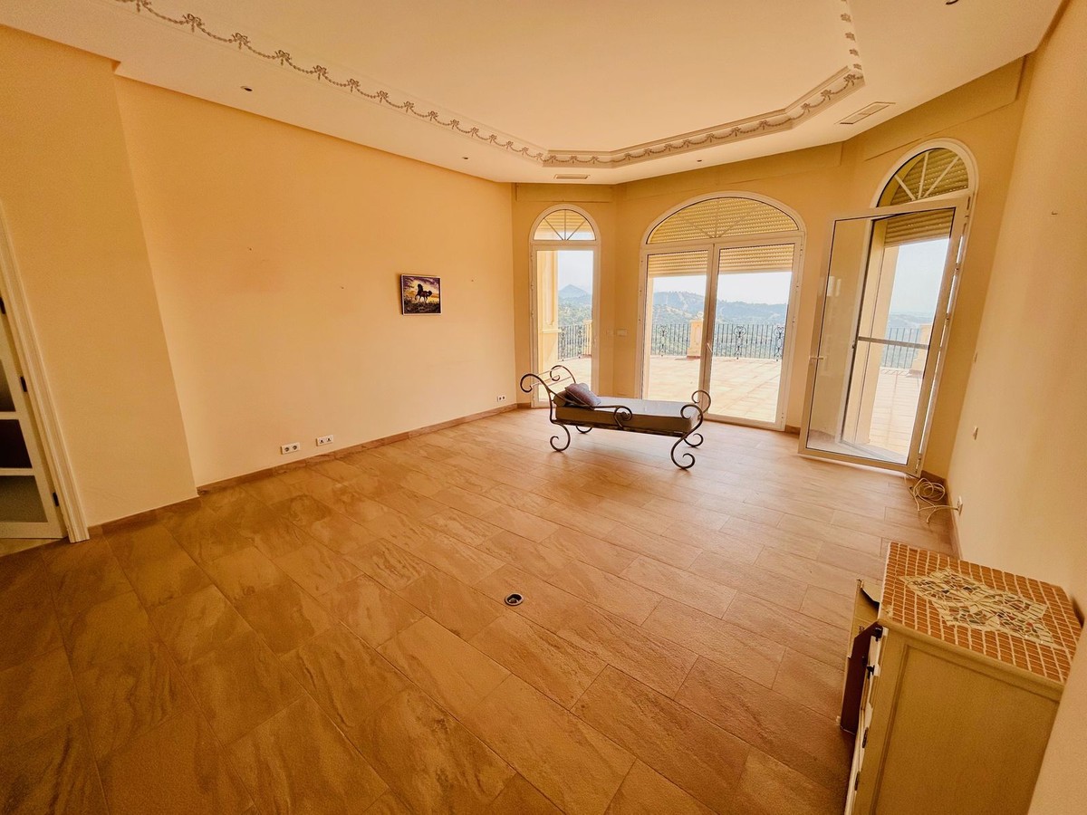 Villa Estepona, Malaga, Spānijā 7 istabas, 714 m2 Nr. 133968