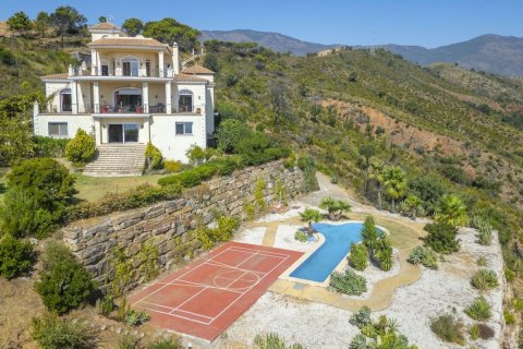 Villa Estepona, Malaga, Spānijā 7 istabas, 714 m2 Nr. 133968