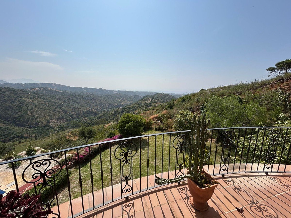 Villa Estepona, Malaga, Spānijā 7 istabas, 714 m2 Nr. 133968