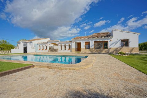 Willa w Javea, Alicante, Hiszpania 3 sypialnie, 269 mkw. nr 112983