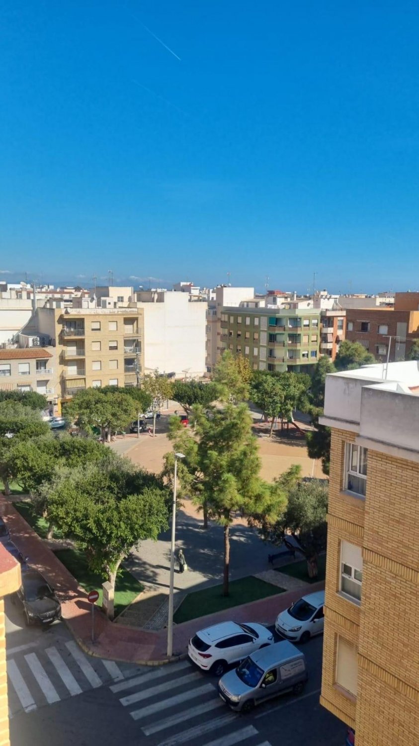 Appartamento a Guardamar del Segura, Alicante, Spagna 3 camere da letto, 94 mq. N° 112966