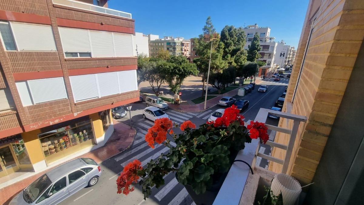 Appartamento a Guardamar del Segura, Alicante, Spagna 3 camere da letto, 94 mq. N° 112966