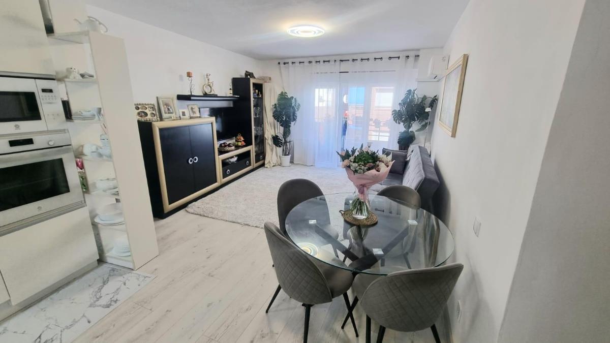 Appartamento a Guardamar del Segura, Alicante, Spagna 3 camere da letto, 94 mq. N° 112966