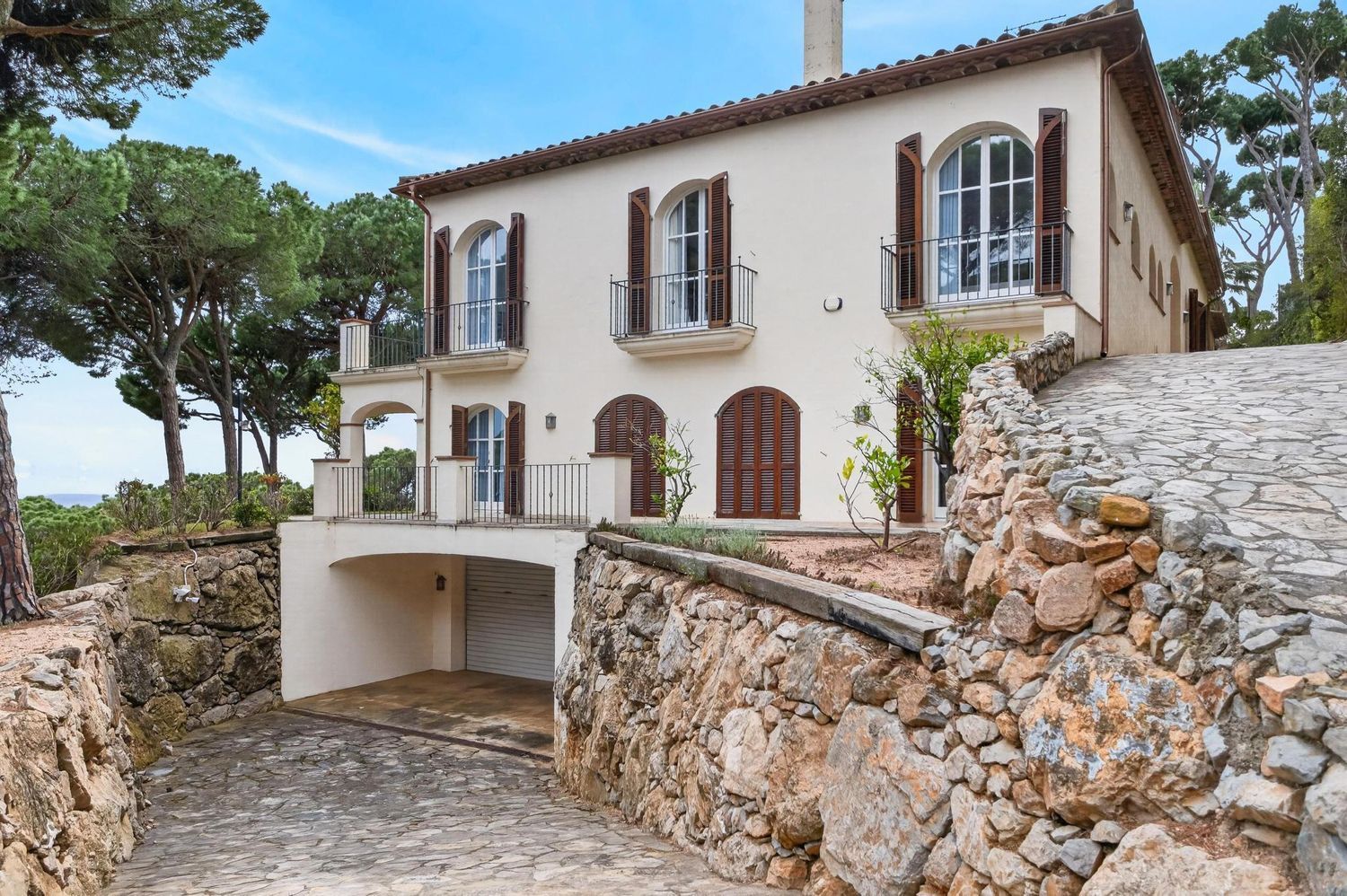 House in Sant Feliu de Guixols, Girona, Spain 4 bedrooms, 501 sq.m. No. 167725